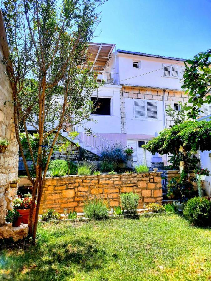 Apartments Neno Korčula Exteriör bild